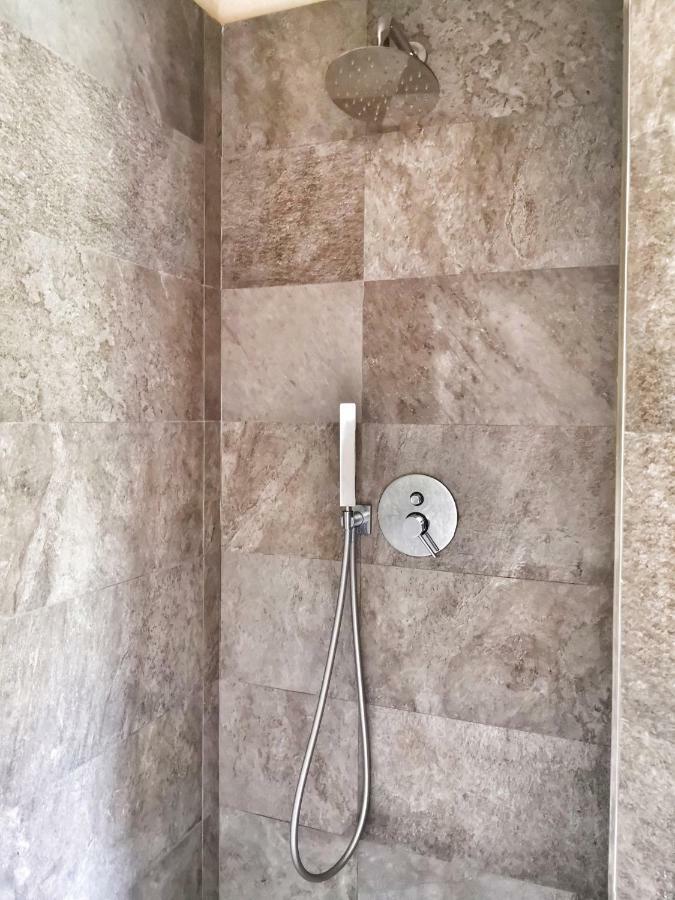 Appartamento Deluxe Con Terrazza Sul Mare Savona Exterior photo